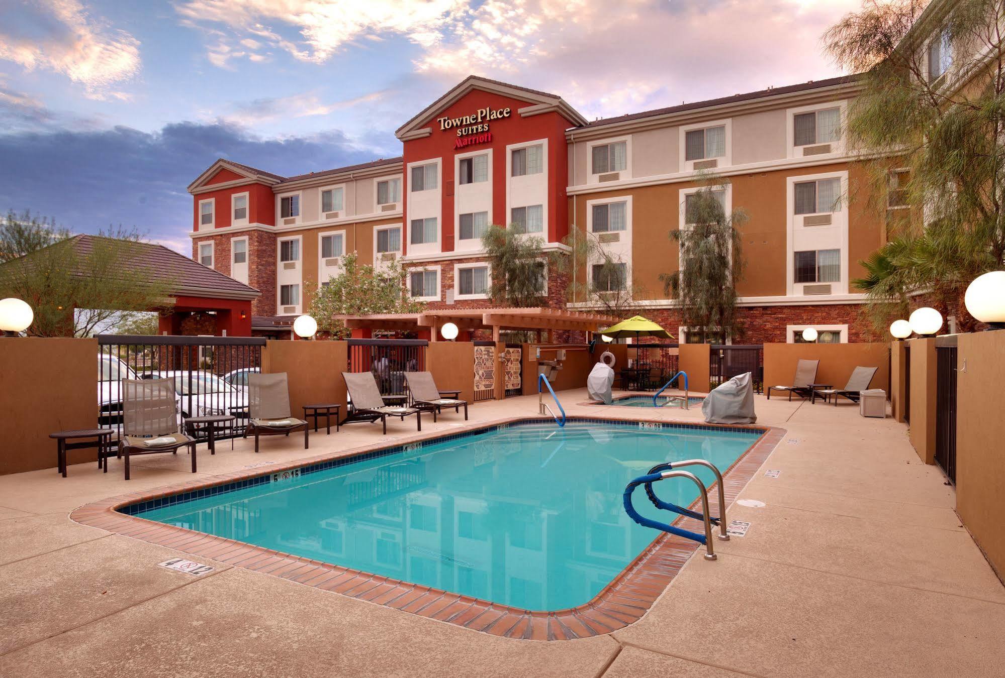 Towneplace Suites By Marriott Las Vegas Henderson Exterior photo